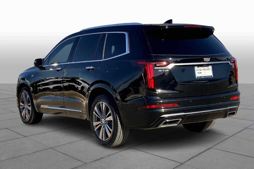 used 2022 Cadillac XT6 car, priced at $36,421