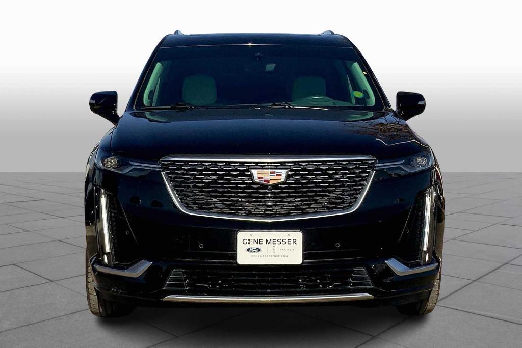 used 2022 Cadillac XT6 car, priced at $36,421