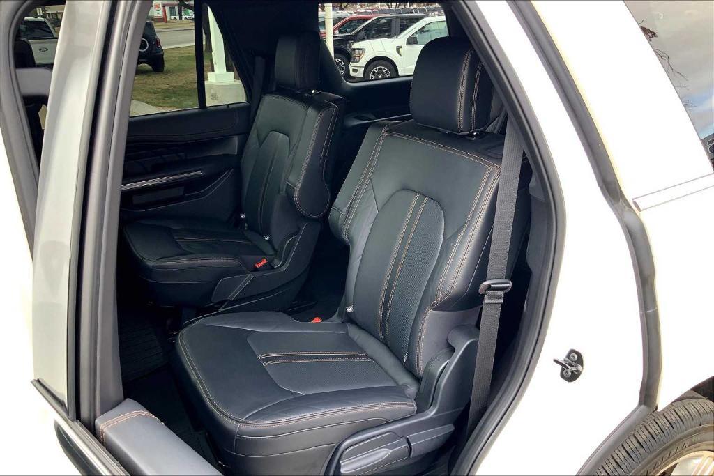 used 2024 Ford Expedition car, priced at $65,749