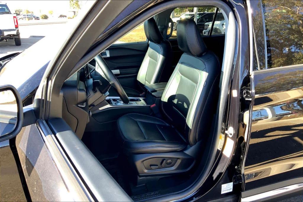 used 2023 Ford Explorer car, priced at $29,214