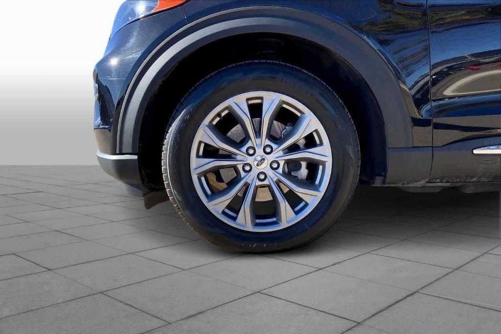 used 2023 Ford Explorer car, priced at $29,214