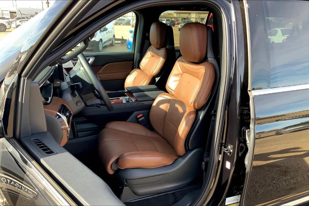 new 2024 Lincoln Navigator L car, priced at $107,925