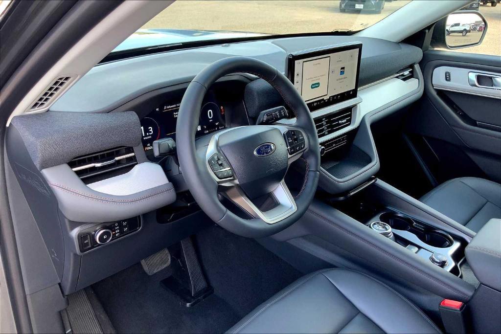 new 2025 Ford Explorer car, priced at $42,565