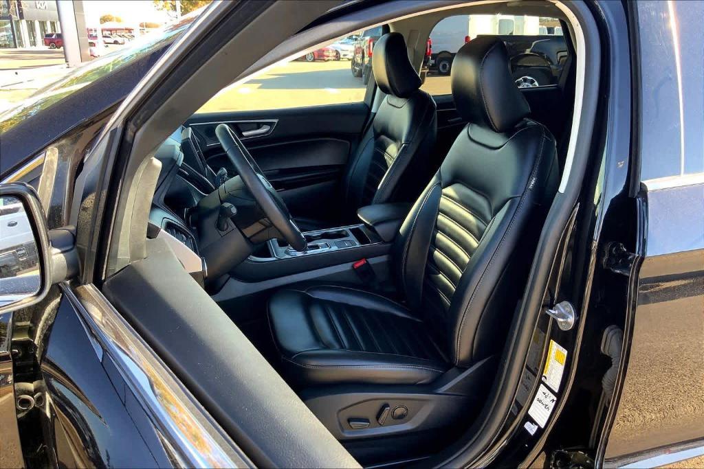 used 2024 Ford Edge car, priced at $23,649