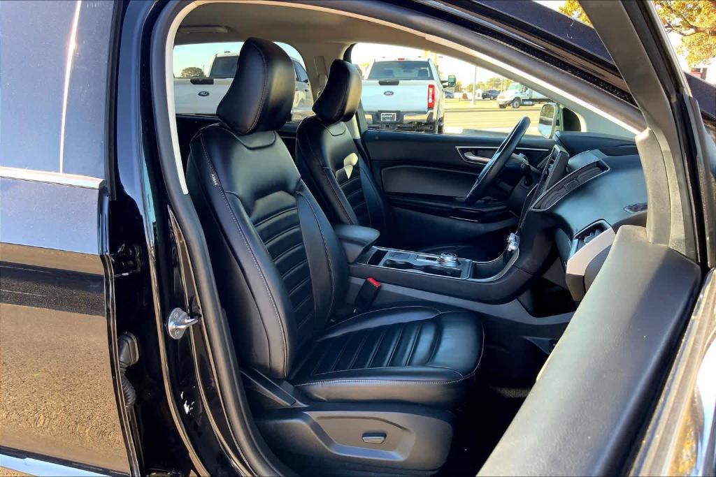 used 2024 Ford Edge car, priced at $23,649