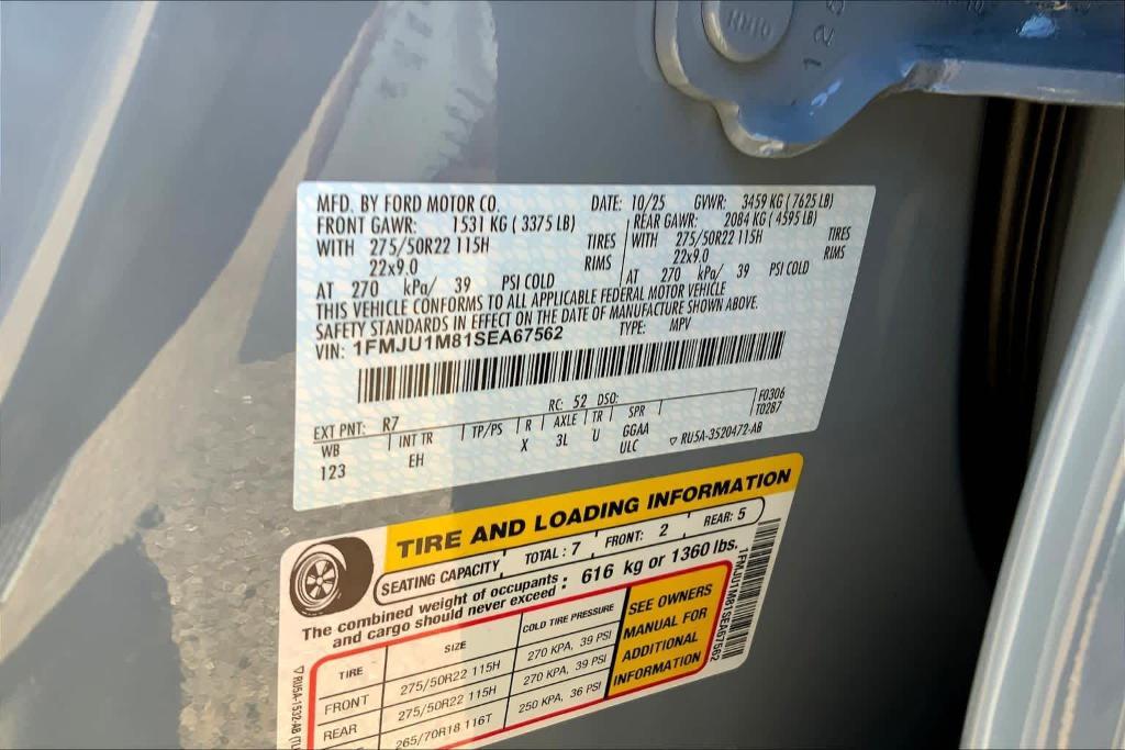 new 2025 Ford Expedition car, priced at $80,510