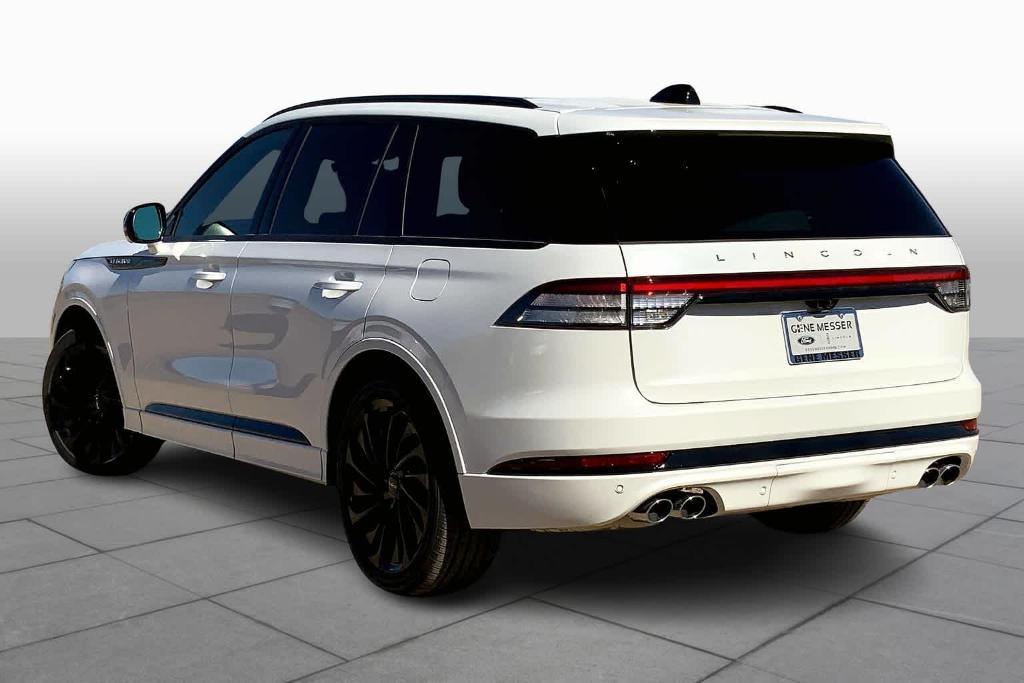 new 2025 Lincoln Aviator car, priced at $77,725