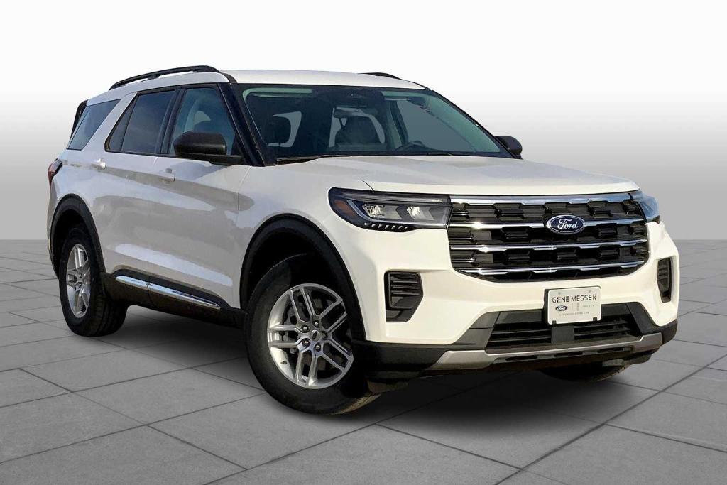 new 2025 Ford Explorer car, priced at $40,745