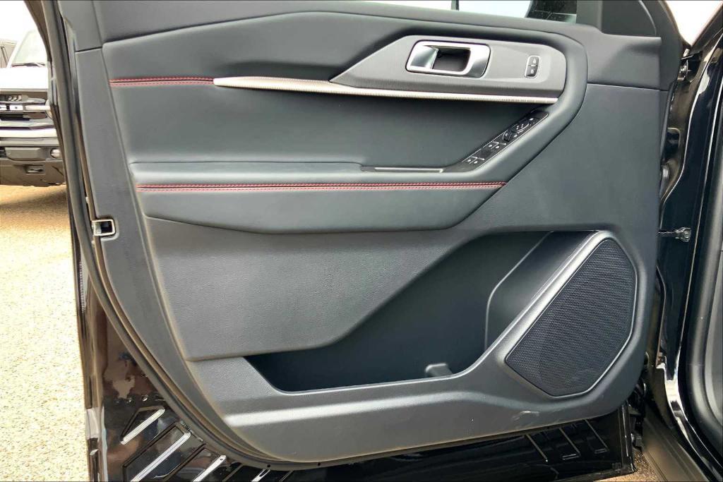 new 2025 Ford Explorer car, priced at $43,090