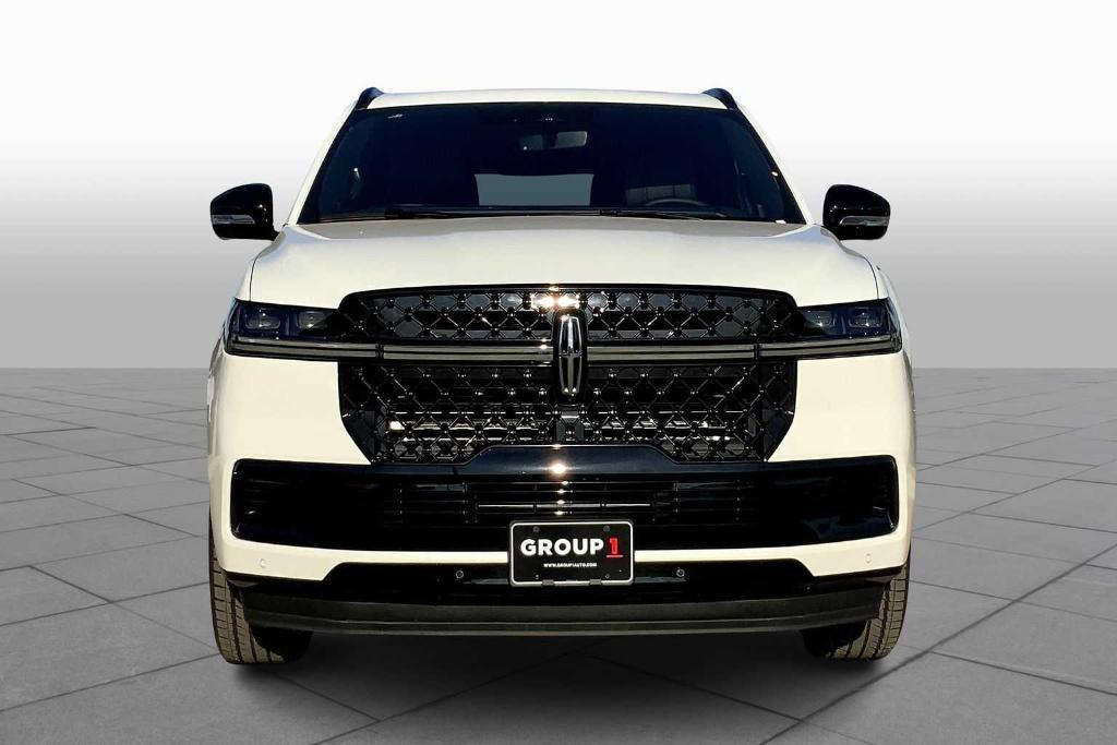 new 2025 Lincoln Navigator L car, priced at $107,015