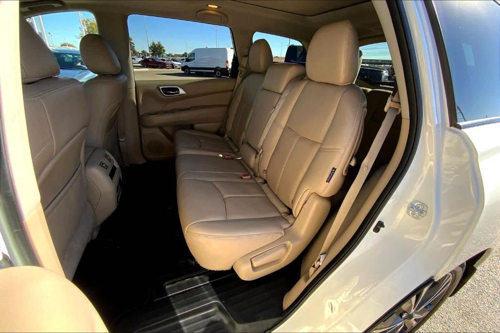 used 2020 Nissan Pathfinder car, priced at $22,551