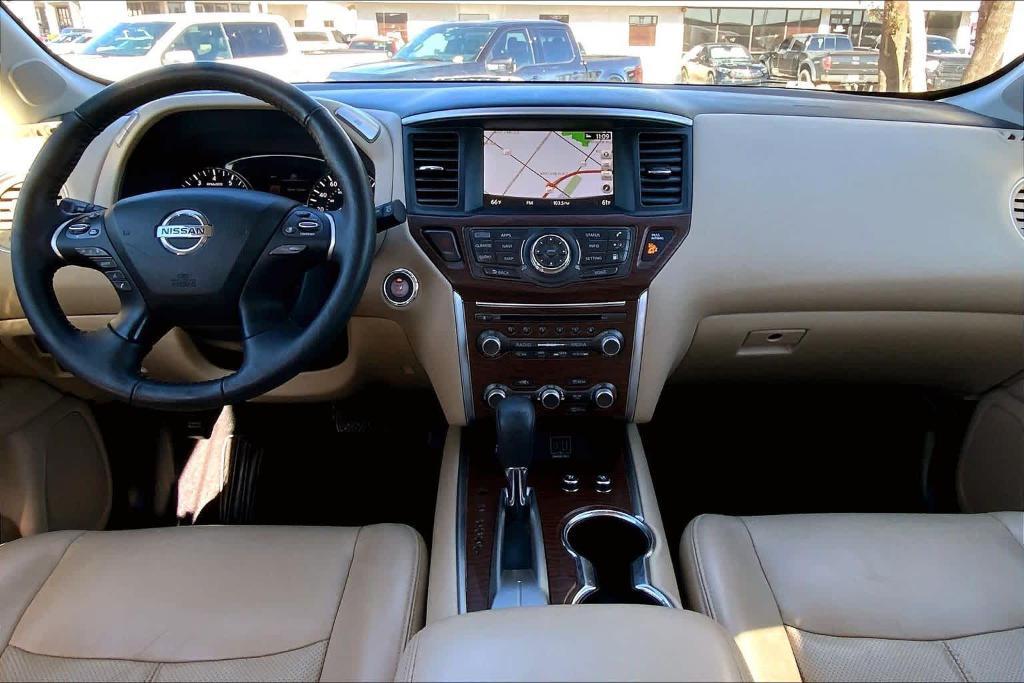 used 2020 Nissan Pathfinder car, priced at $22,551