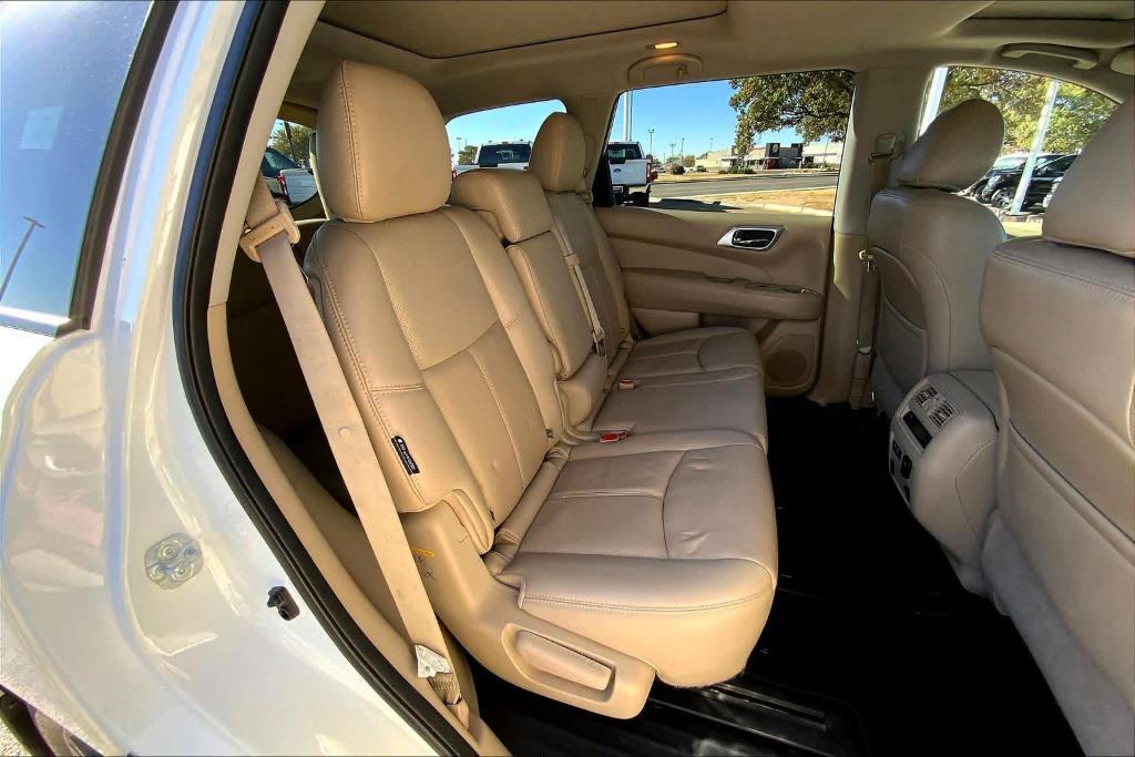 used 2020 Nissan Pathfinder car, priced at $22,551