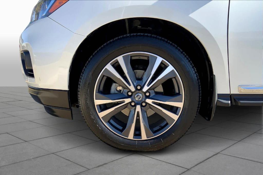 used 2020 Nissan Pathfinder car, priced at $22,551