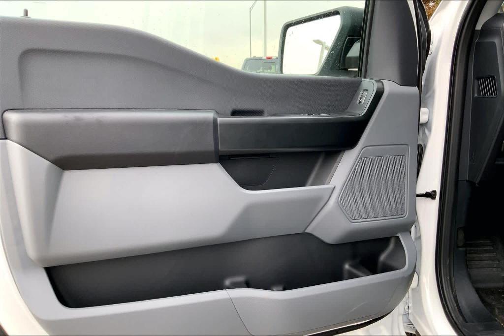 new 2025 Ford F-150 car, priced at $47,000