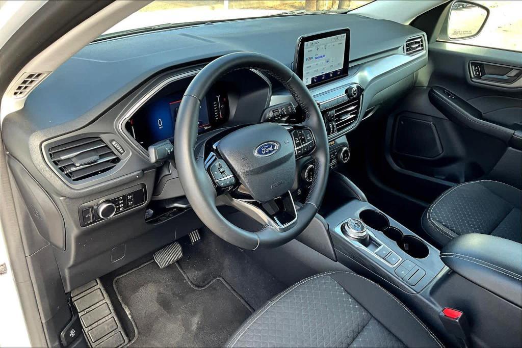used 2023 Ford Escape car, priced at $23,140