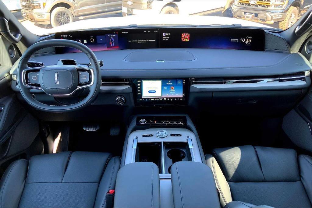 new 2025 Lincoln Navigator car, priced at $103,440