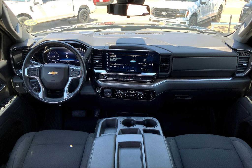 used 2022 Chevrolet Silverado 1500 car, priced at $38,156