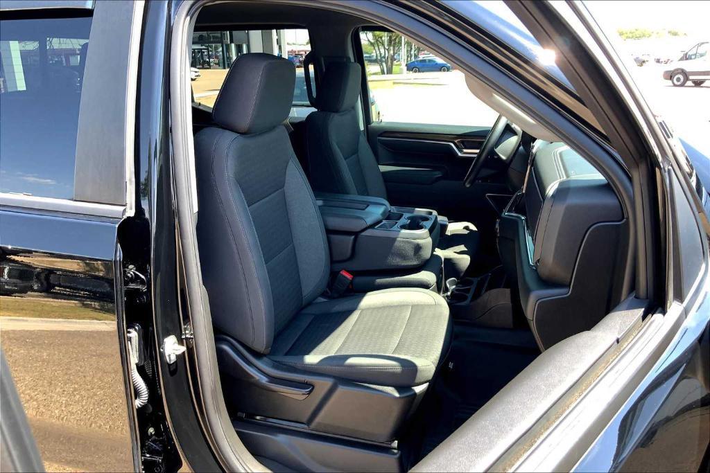 used 2022 Chevrolet Silverado 1500 car, priced at $38,156