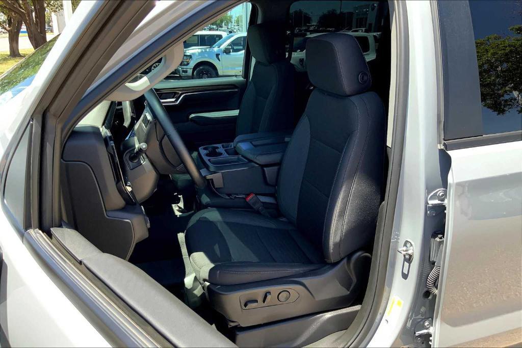 used 2024 Chevrolet Silverado 1500 car, priced at $44,559
