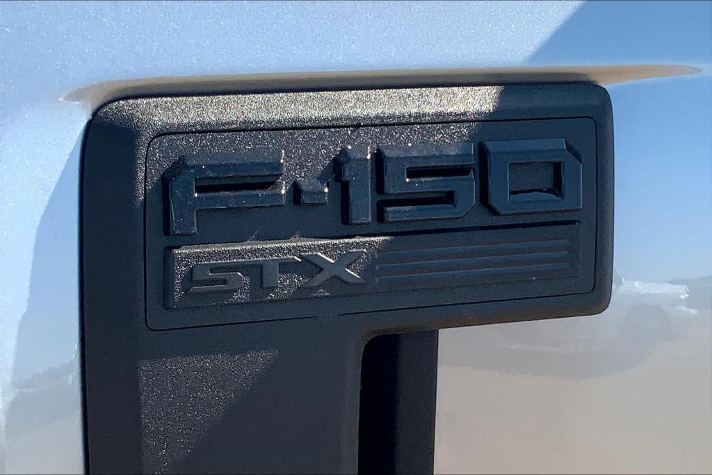 new 2024 Ford F-150 car, priced at $42,686