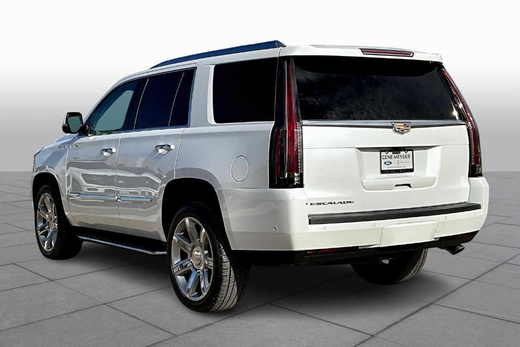 used 2020 Cadillac Escalade car, priced at $47,739