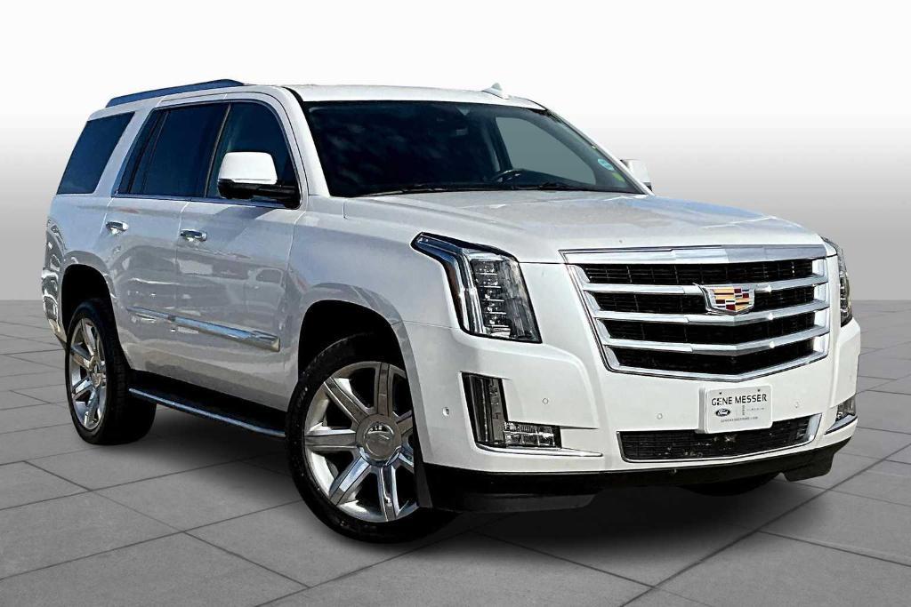 used 2020 Cadillac Escalade car, priced at $47,739