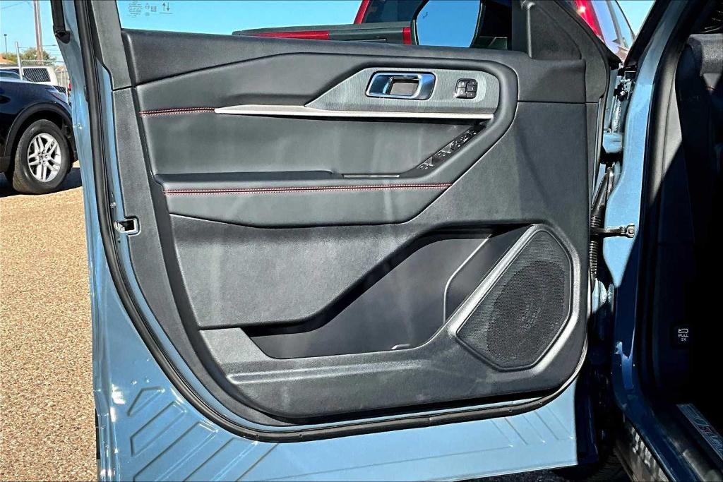 new 2025 Ford Explorer car, priced at $46,975