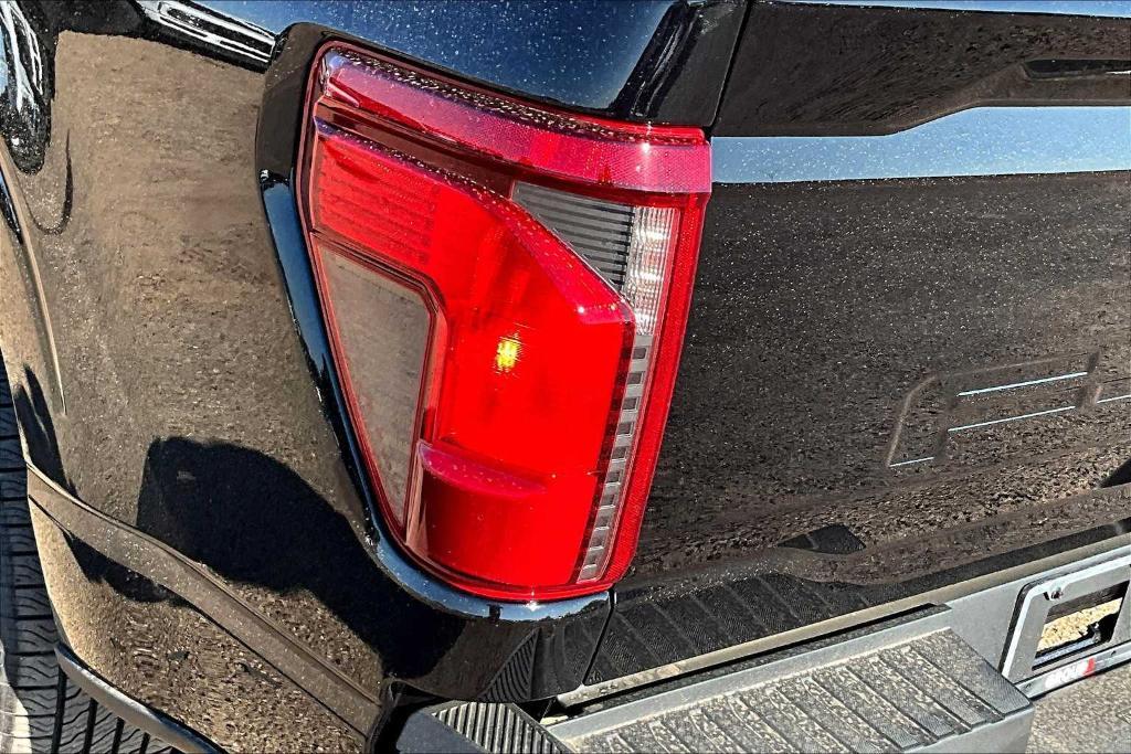 new 2025 Ford F-150 car, priced at $44,290