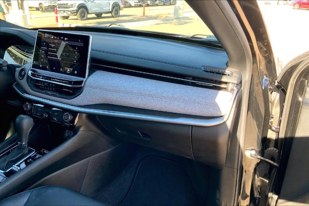 used 2024 Jeep Compass car, priced at $25,144