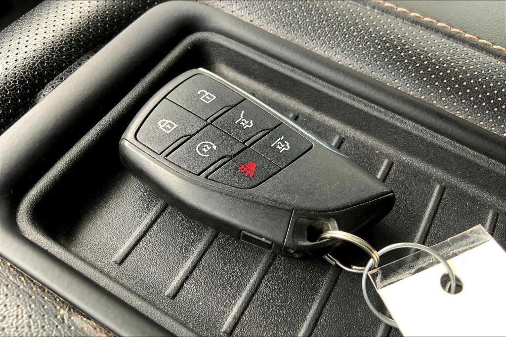 used 2021 GMC Yukon XL car, priced at $41,554