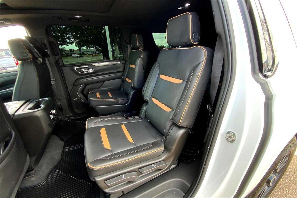 used 2021 GMC Yukon XL car, priced at $41,554