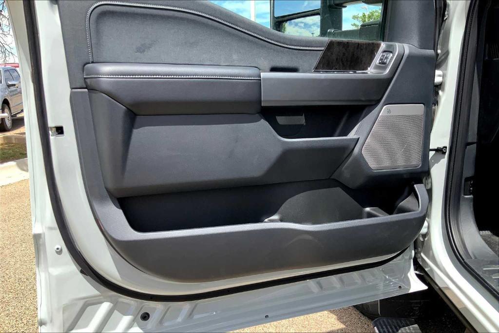 new 2025 Ford F-350 car, priced at $89,030