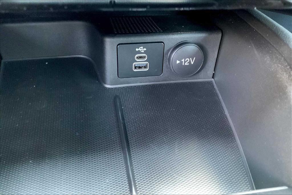 new 2025 Ford Escape car, priced at $31,450