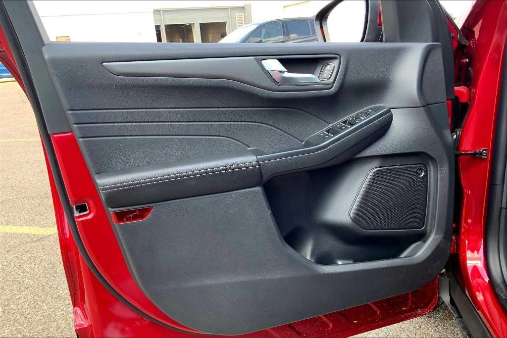 new 2025 Ford Escape car, priced at $31,450