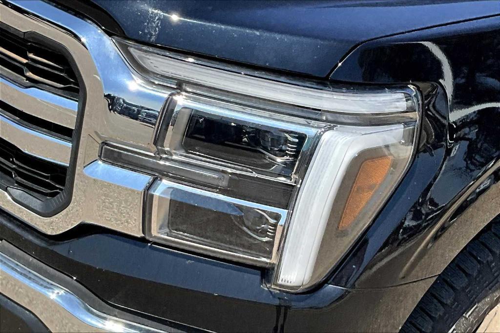 new 2025 Ford F-150 car, priced at $59,910