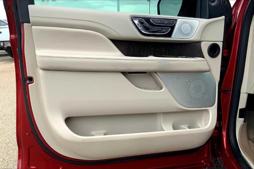 used 2018 Lincoln Navigator L car, priced at $30,971