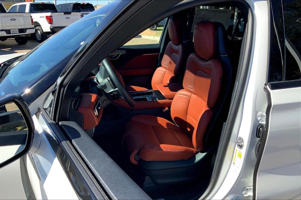 new 2025 Lincoln Aviator car, priced at $80,135