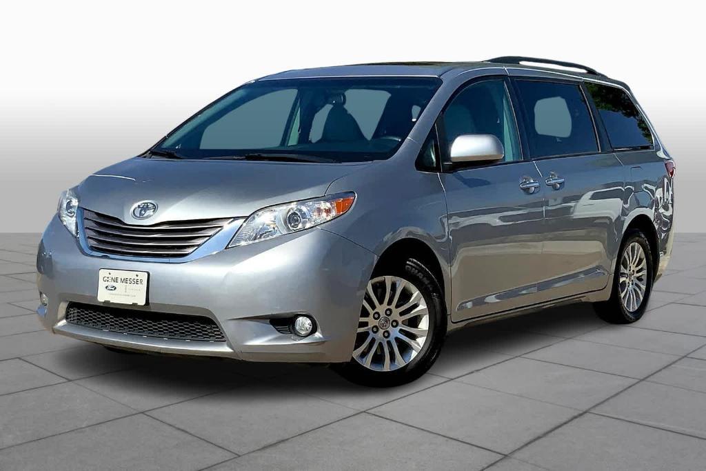 used 2017 Toyota Sienna car, priced at $21,705