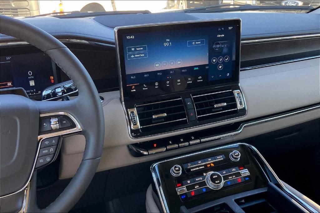 new 2024 Lincoln Navigator L car, priced at $107,445