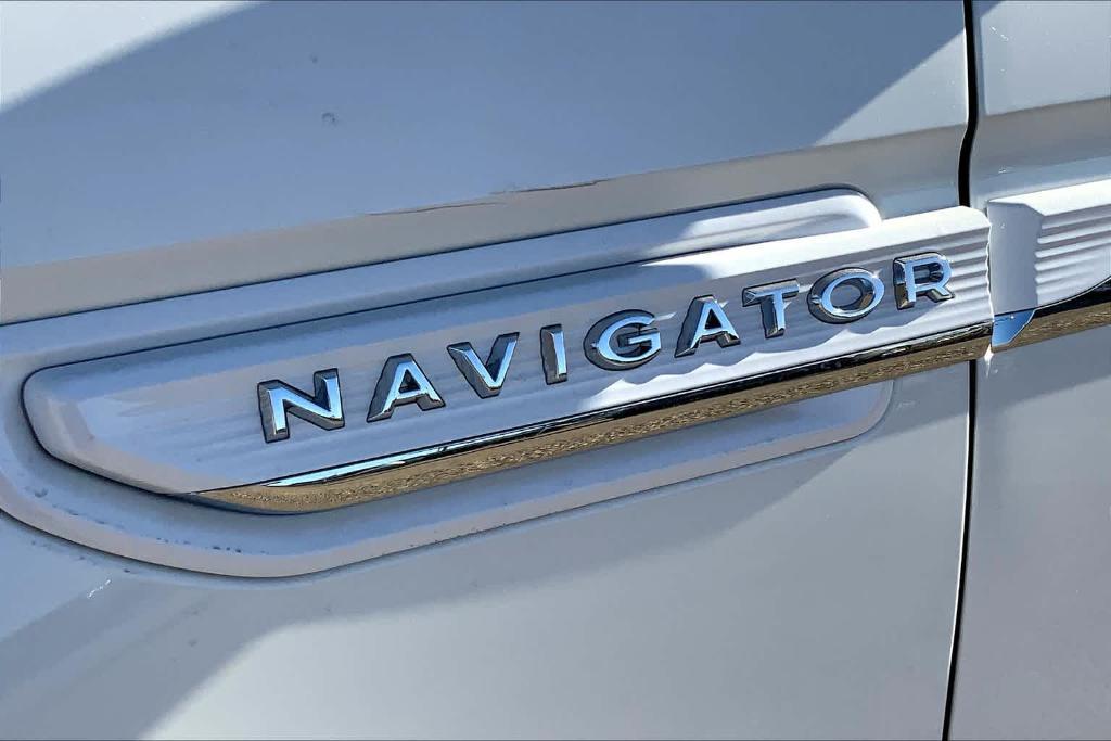 new 2024 Lincoln Navigator L car, priced at $107,445