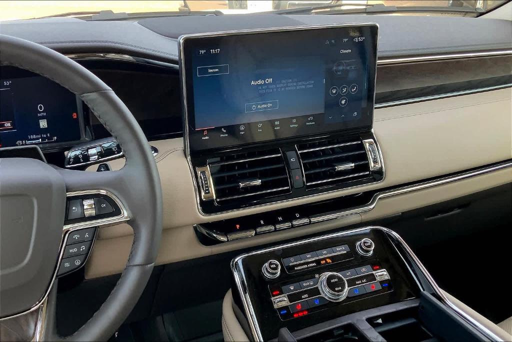 new 2024 Lincoln Navigator L car, priced at $108,070