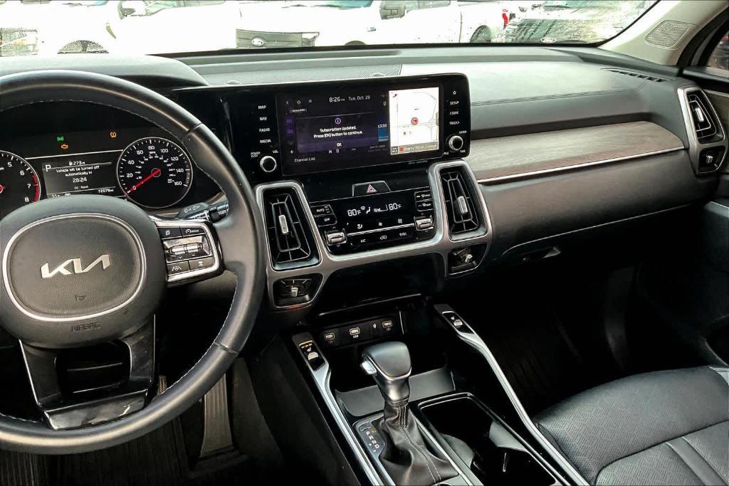 used 2023 Kia Sorento car, priced at $24,710