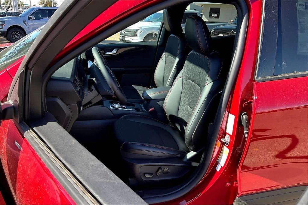 new 2026 Ford Escape car, priced at $33,525