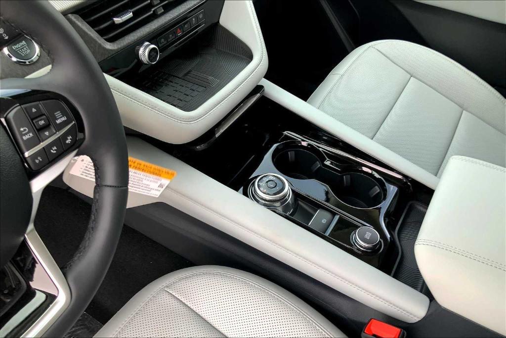 new 2025 Ford Explorer car, priced at $58,580