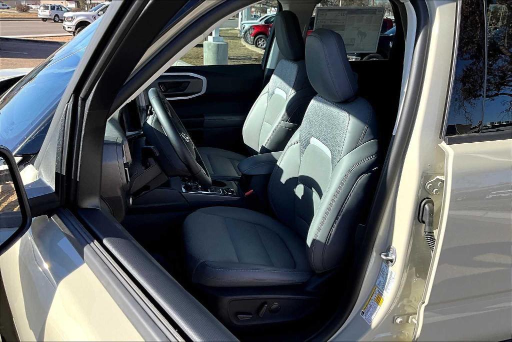 new 2025 Ford Bronco Sport car, priced at $40,000