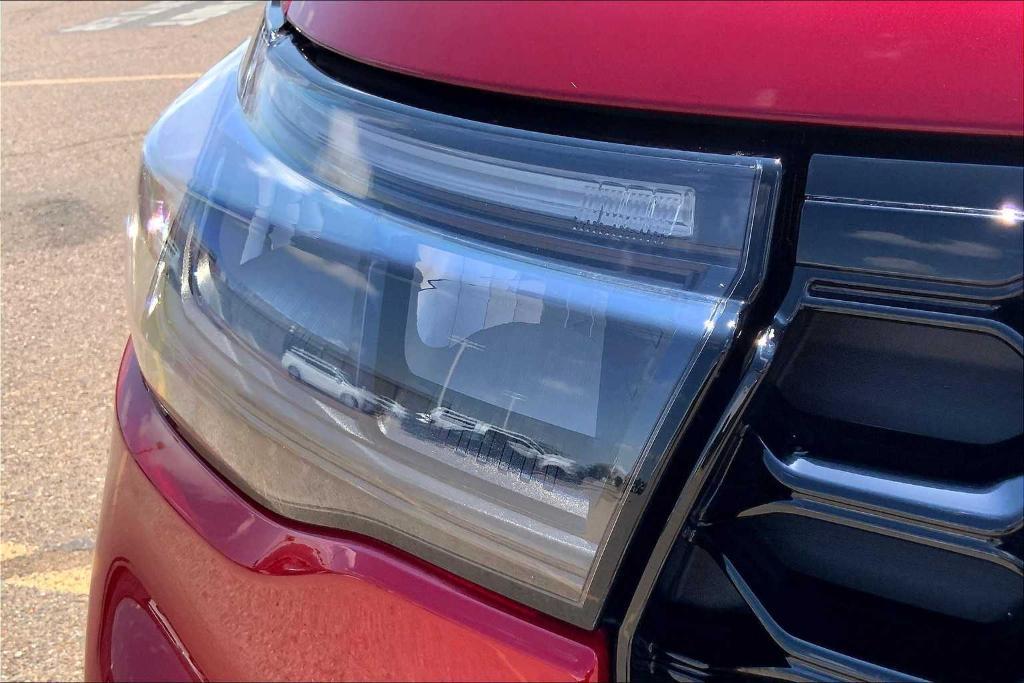 new 2025 Ford Explorer car, priced at $59,805