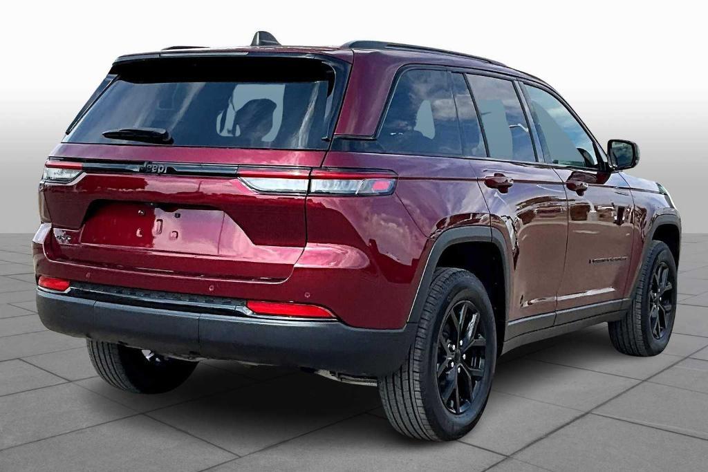 used 2024 Jeep Grand Cherokee car, priced at $33,292