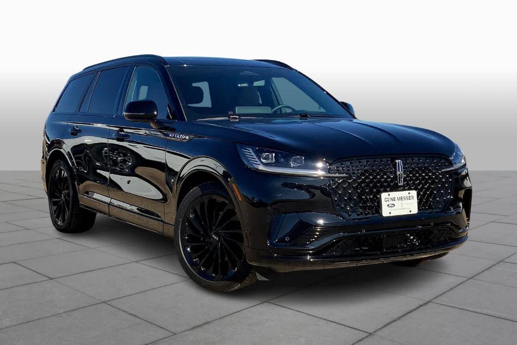 new 2025 Lincoln Aviator car, priced at $80,410