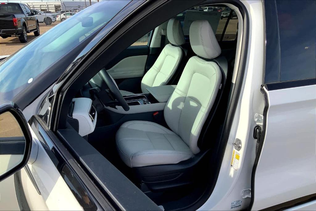 new 2025 Lincoln Aviator car, priced at $64,225